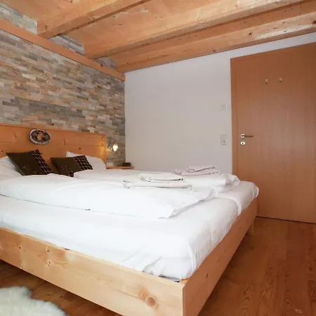 Vakantiehuis Stunning With Balcony Storage Parking Maria Alm am Steinernen Meer